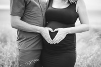 Becca-Daniel-maternity-3